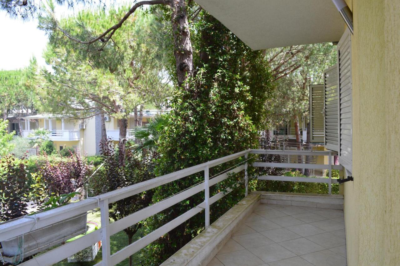Vila A Cozy Duplex In The Lalzi Bay Durrës Exteriér fotografie